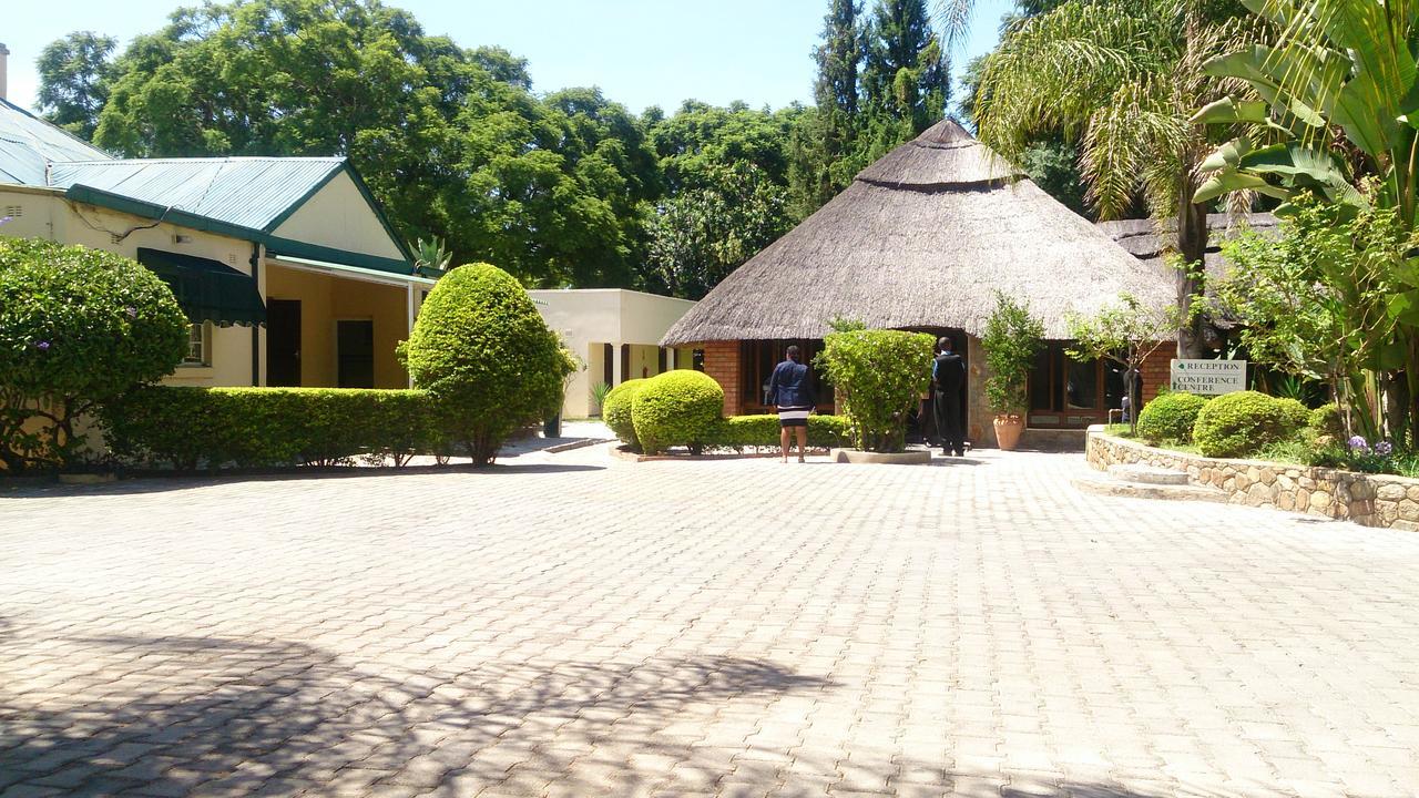 Wozani Lodge Булавайо Екстер'єр фото